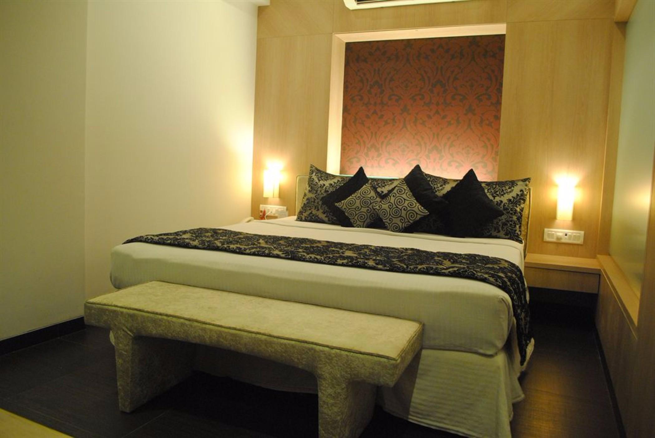 GCC Hotel y Club Mira-Bhayandar Habitación foto