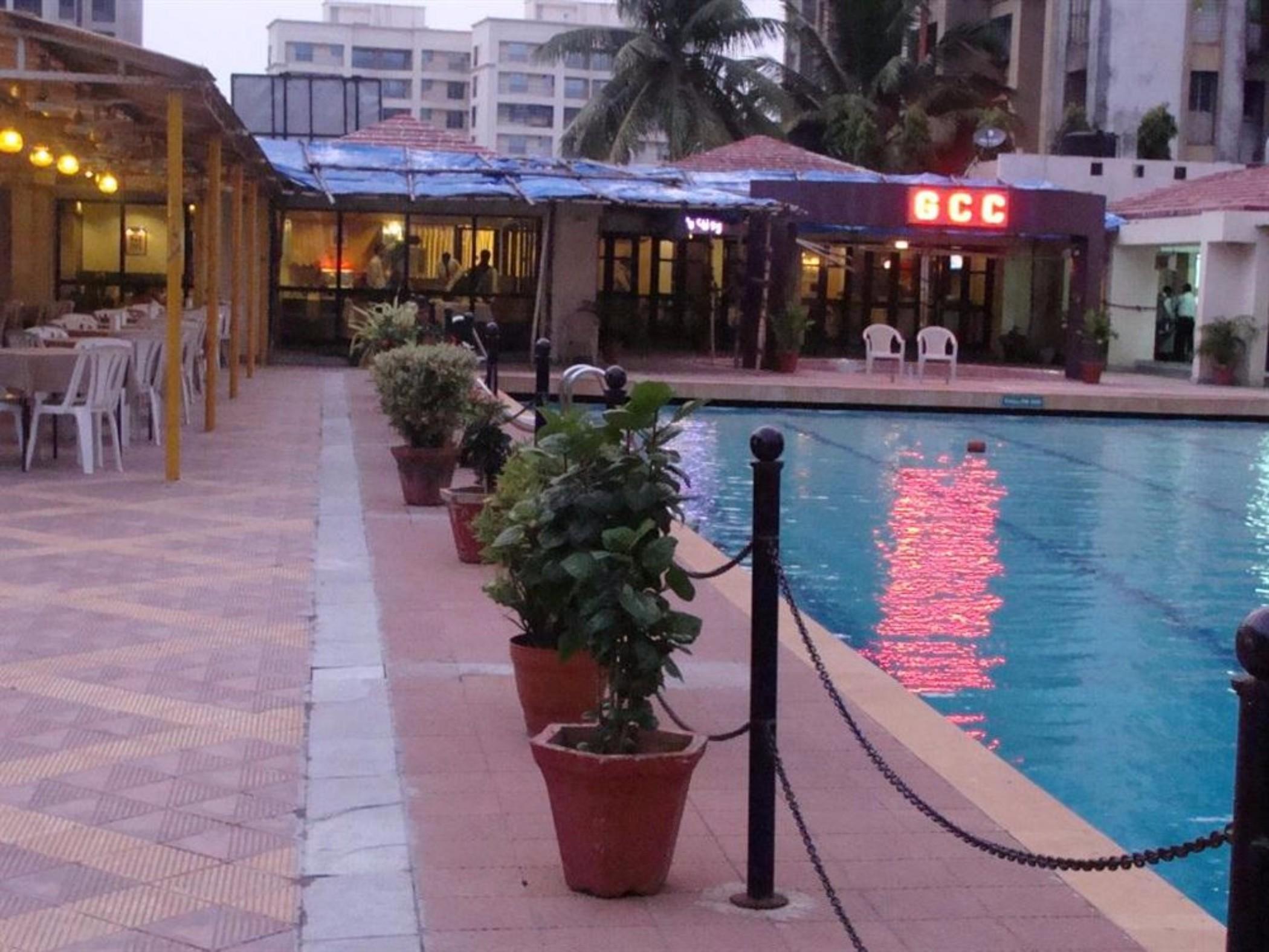GCC Hotel y Club Mira-Bhayandar Exterior foto